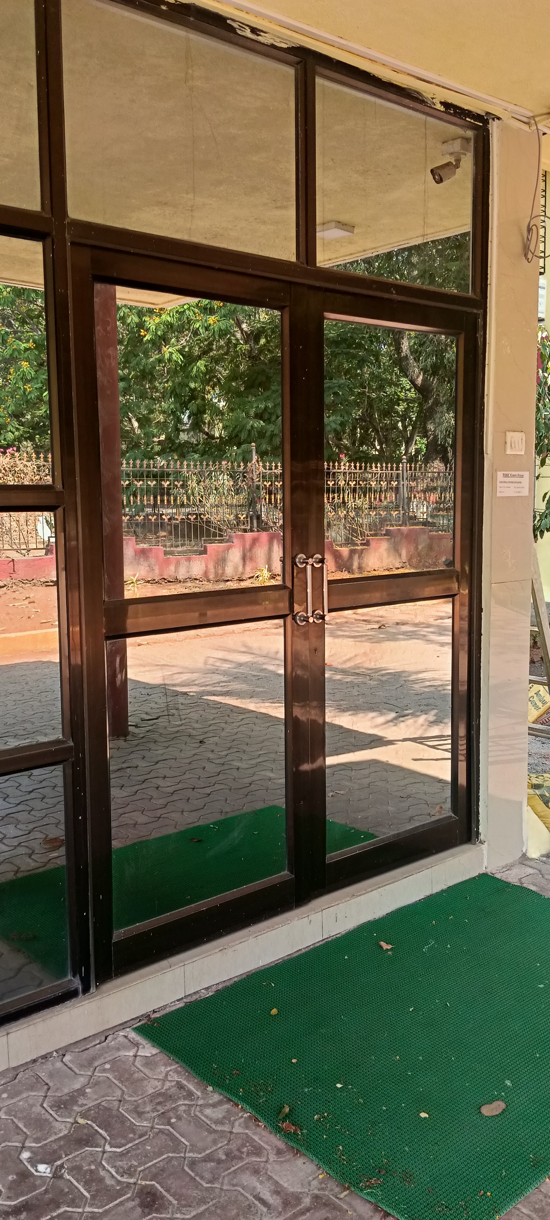 Mumbai University — Premium residential & aluminium windows Installation workshop - Image 7