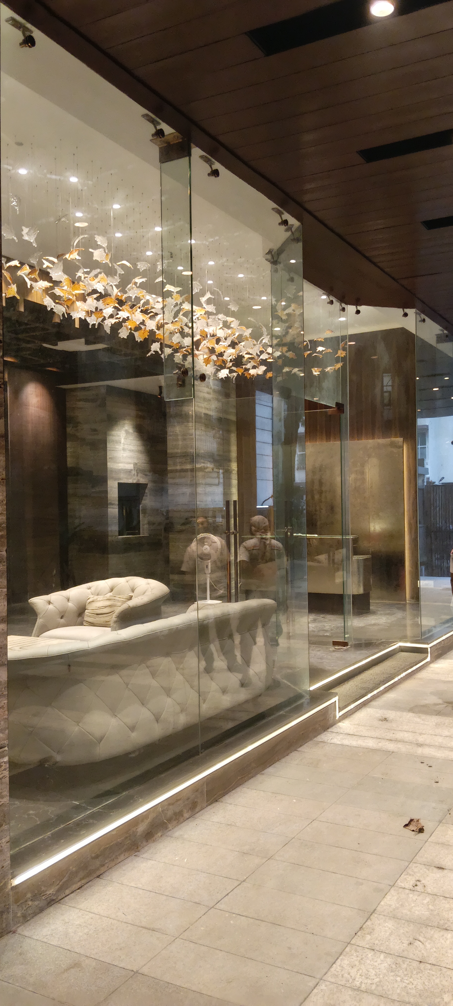 Izzara Building — Premium Residential Glazing, Khar workshop - Image 2